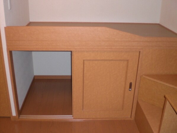 レオパレスMahanaCreaの物件内観写真